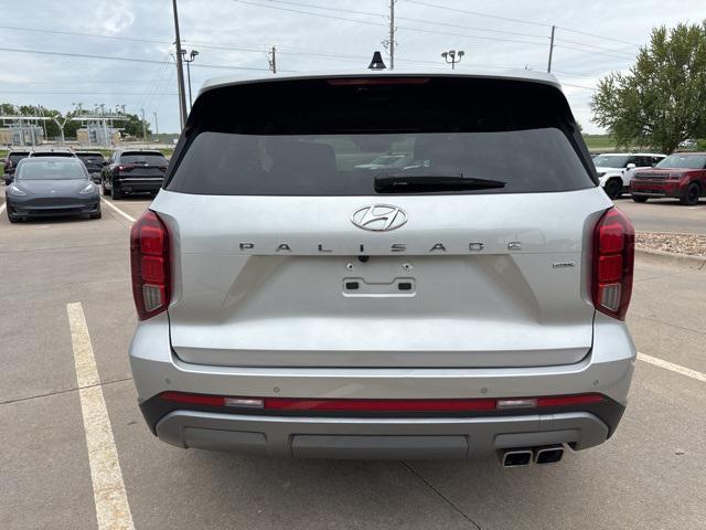 used 2024 Hyundai Palisade car, priced at $37,998