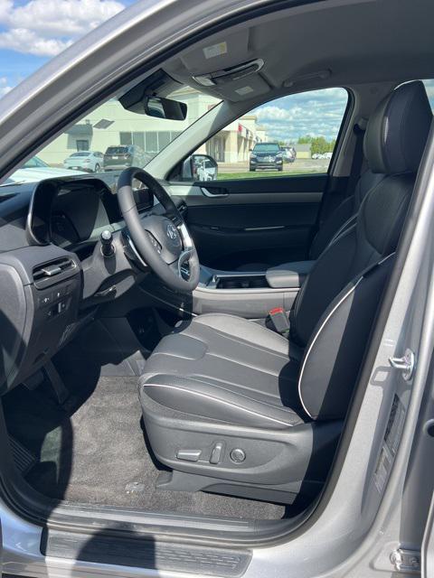 new 2025 Hyundai Palisade car, priced at $42,190