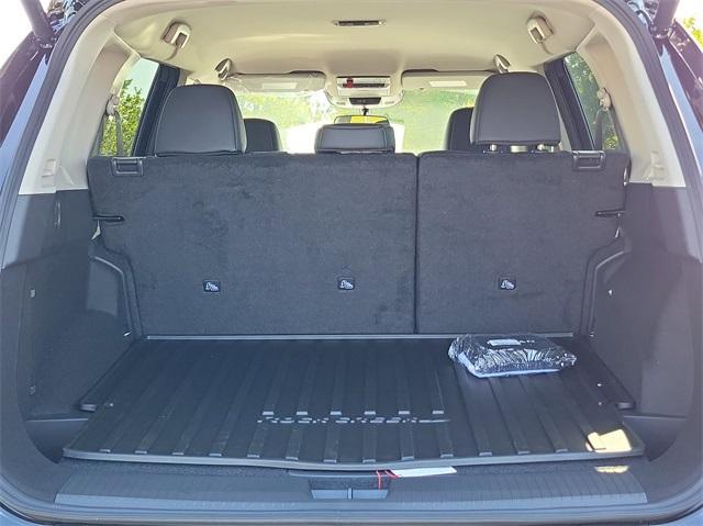 new 2025 Nissan Rogue car, priced at $33,278