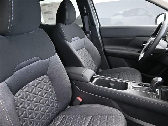 new 2025 Nissan Kicks car, priced at $25,511