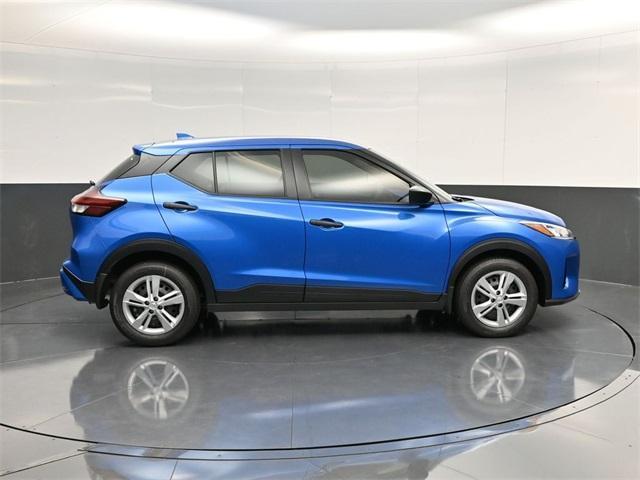 new 2025 Nissan Kicks Play car, priced at $23,179