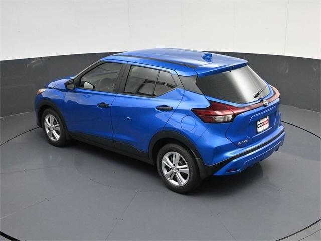 new 2025 Nissan Kicks Play car, priced at $23,020