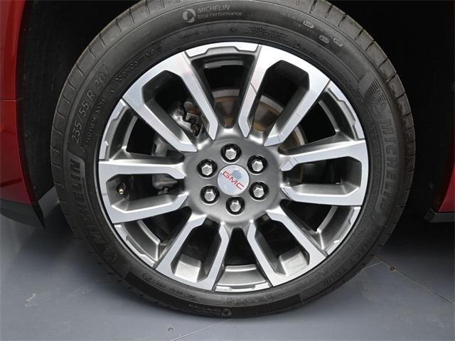 used 2021 GMC Acadia car, priced at $30,000