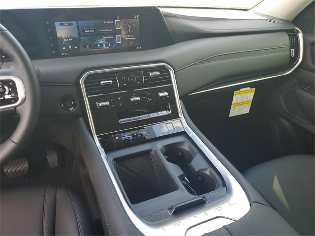 new 2025 Nissan Armada car, priced at $59,480