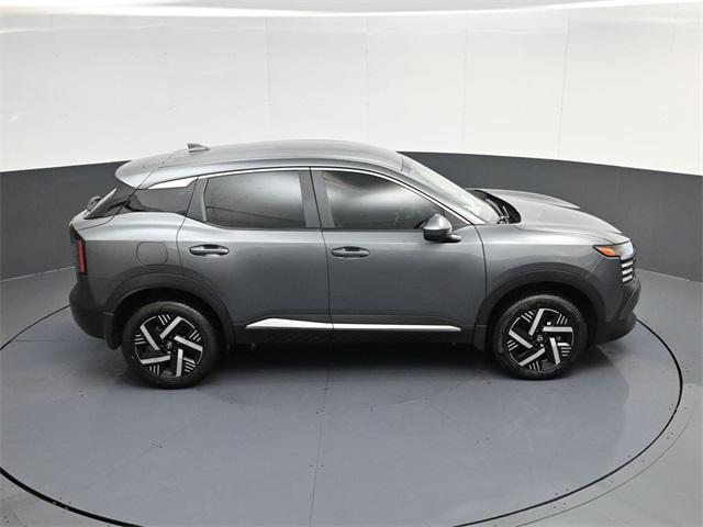 new 2025 Nissan Kicks car, priced at $25,595