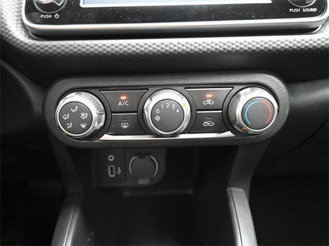 new 2025 Nissan Kicks Play car, priced at $23,179