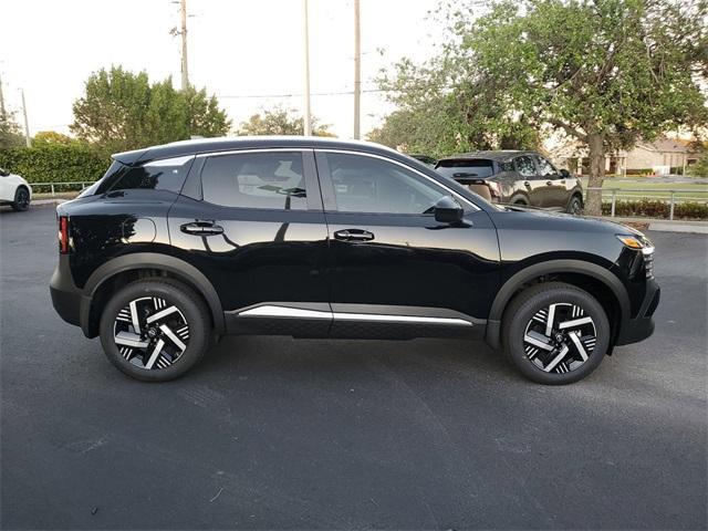 new 2025 Nissan Kicks car, priced at $27,021