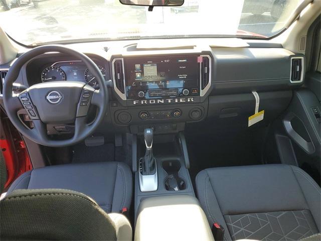 new 2025 Nissan Frontier car