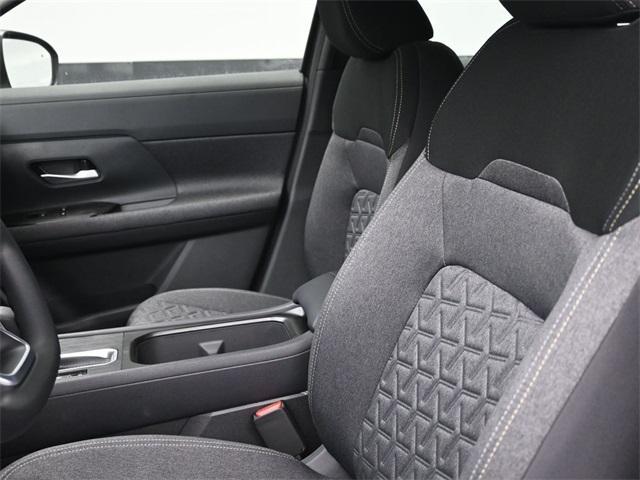 new 2025 Nissan Kicks car, priced at $26,060