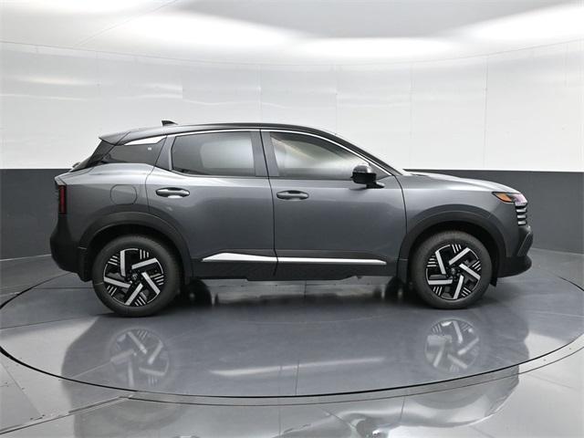 new 2025 Nissan Kicks car, priced at $26,060