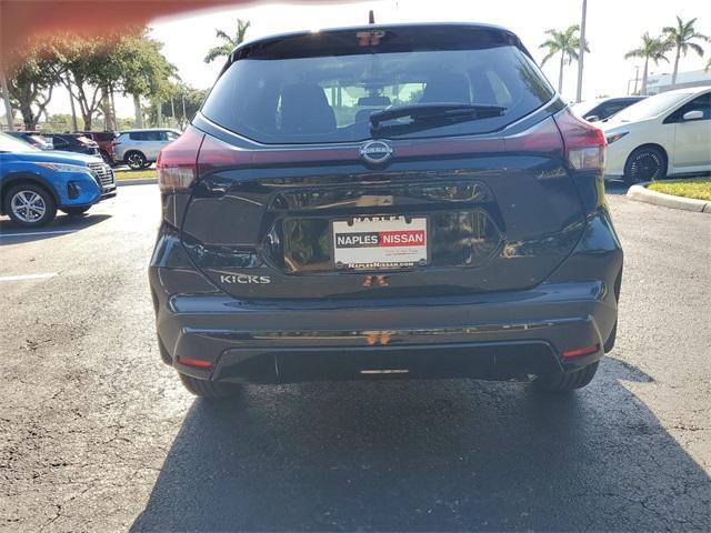 new 2025 Nissan Kicks Play car, priced at $23,760