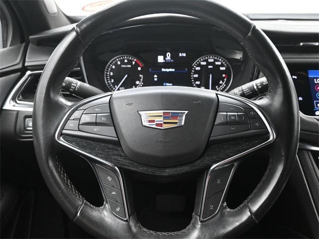 used 2023 Cadillac XT5 car, priced at $26,000