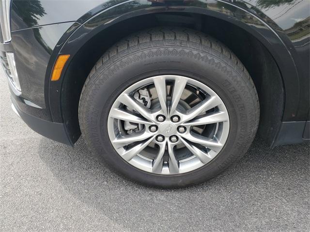used 2023 Cadillac XT5 car, priced at $30,000