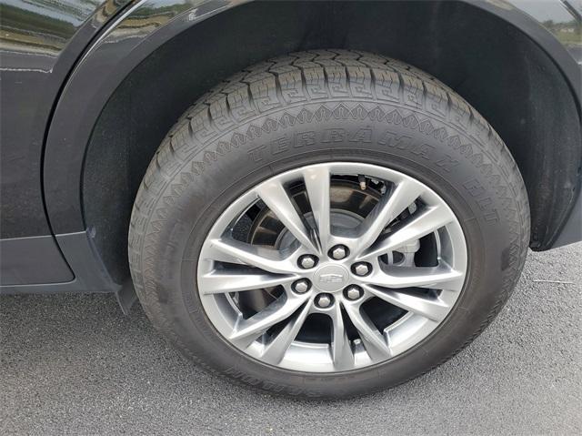 used 2023 Cadillac XT5 car, priced at $30,000