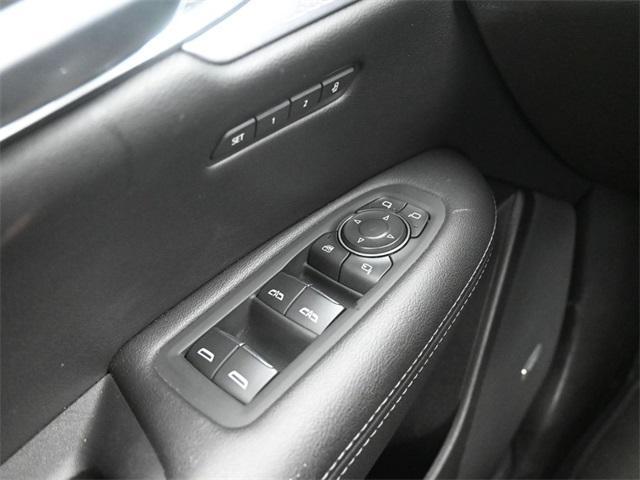 used 2023 Cadillac XT5 car, priced at $26,000