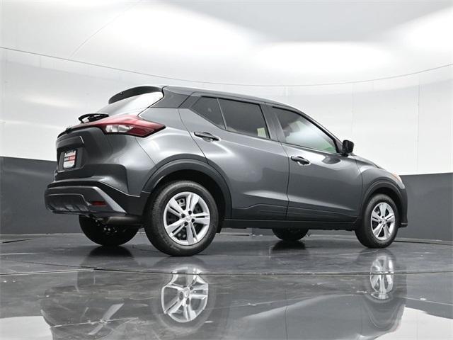 new 2025 Nissan Kicks Play car, priced at $22,661