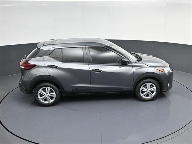 new 2025 Nissan Kicks Play car, priced at $22,661