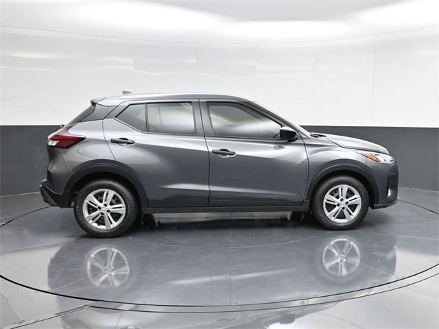 new 2025 Nissan Kicks Play car, priced at $22,661