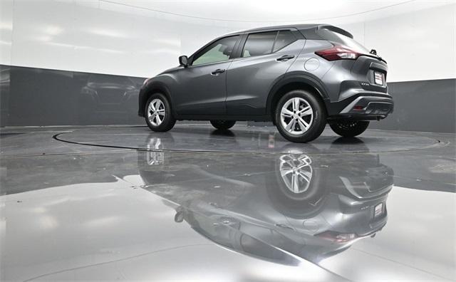 new 2025 Nissan Kicks Play car, priced at $22,661