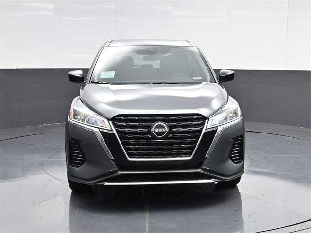 new 2025 Nissan Kicks Play car, priced at $22,661