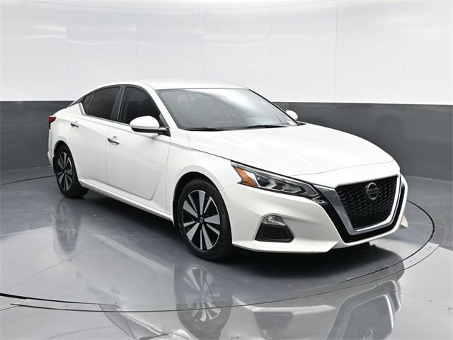 used 2021 Nissan Altima car, priced at $18,500