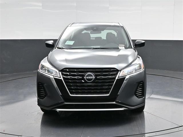 new 2025 Nissan Kicks Play car, priced at $23,179