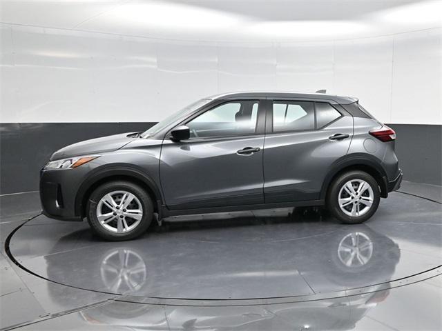 new 2025 Nissan Kicks Play car, priced at $23,179