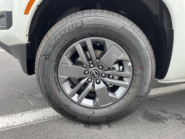 new 2025 Nissan Frontier car, priced at $35,194