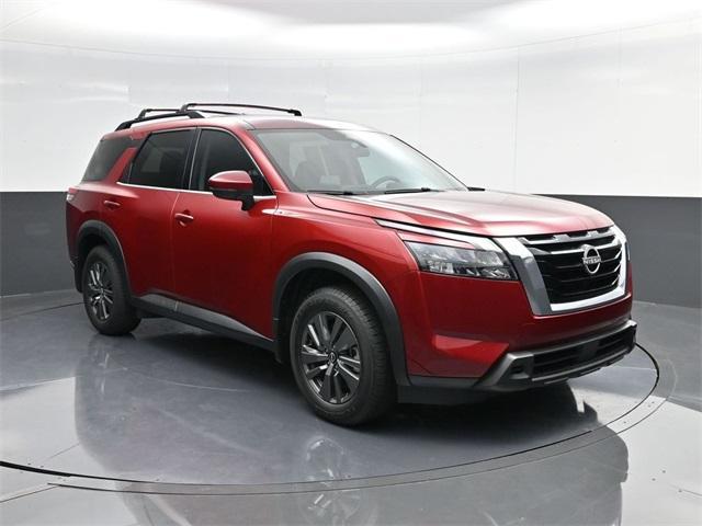 used 2024 Nissan Pathfinder car, priced at $34,000