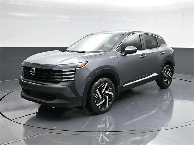 new 2025 Nissan Kicks car, priced at $25,595