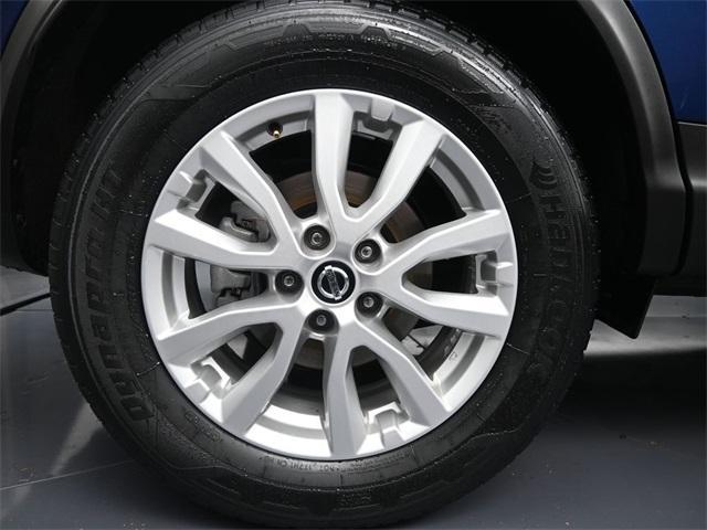 used 2022 Nissan Rogue Sport car, priced at $20,000