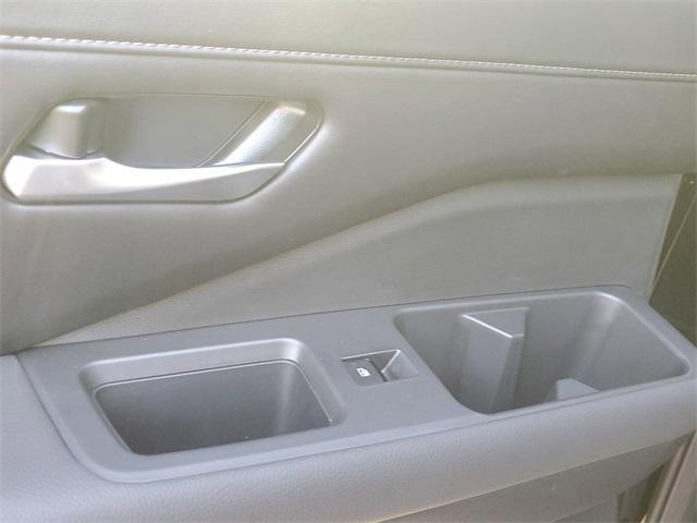 new 2025 Nissan Pathfinder car, priced at $49,555
