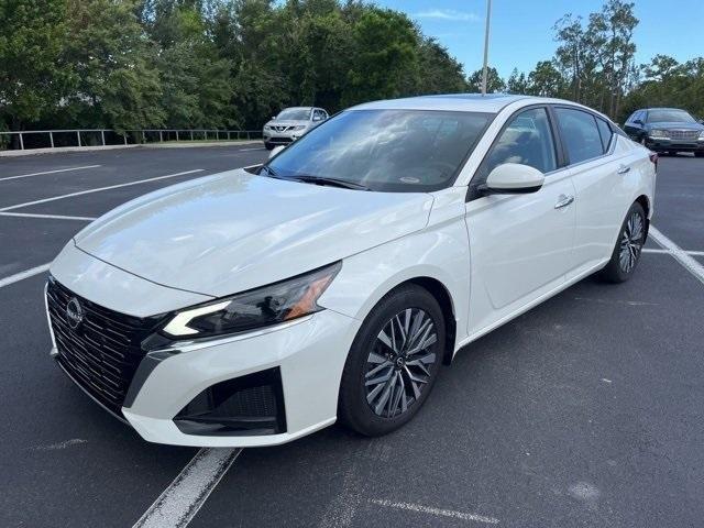 used 2023 Nissan Altima car, priced at $24,000