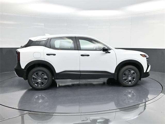 new 2025 Nissan Kicks car, priced at $23,281