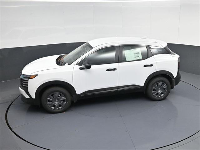 new 2025 Nissan Kicks car, priced at $23,281
