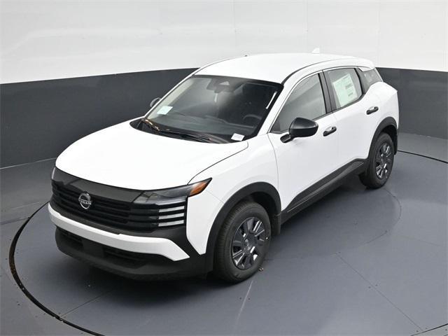 new 2025 Nissan Kicks car, priced at $23,281