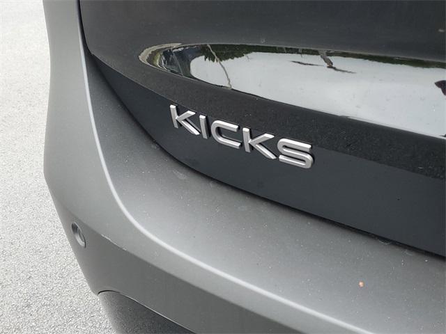 new 2025 Nissan Kicks car, priced at $24,085