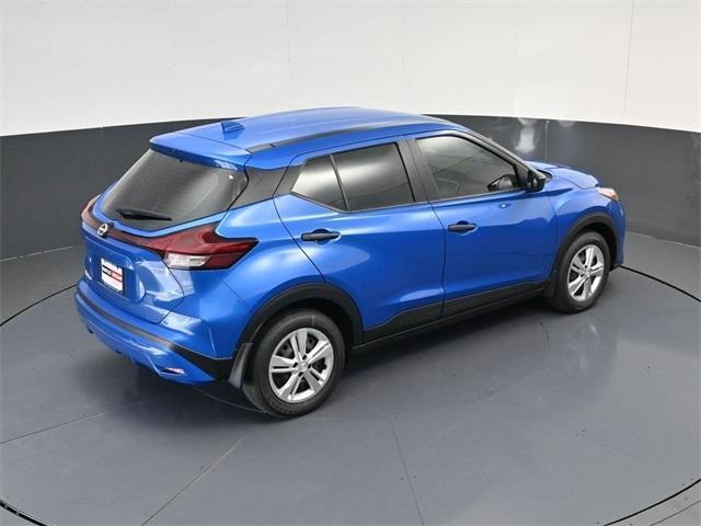 new 2025 Nissan Kicks Play car, priced at $23,179