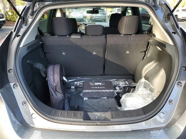new 2025 Nissan Leaf car, priced at $29,315