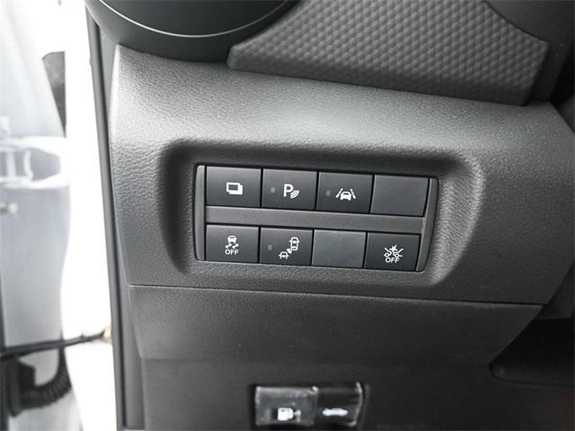 new 2025 Nissan Kicks Play car, priced at $23,179
