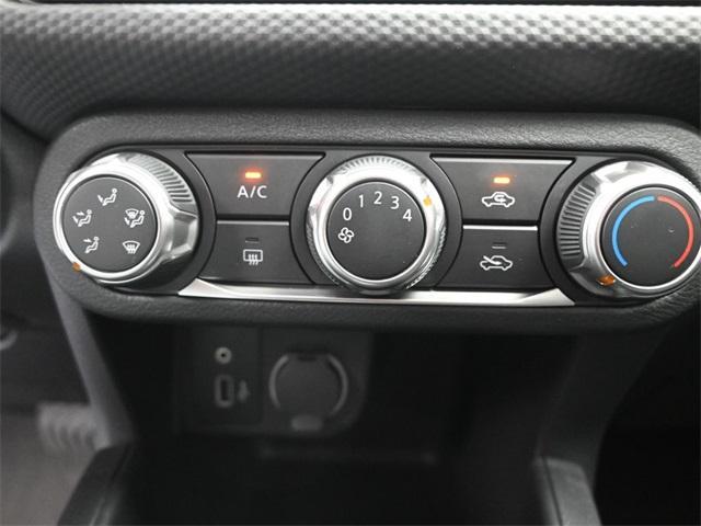 new 2025 Nissan Kicks Play car, priced at $23,179