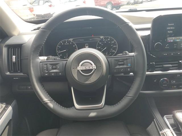 new 2025 Nissan Pathfinder car, priced at $44,628