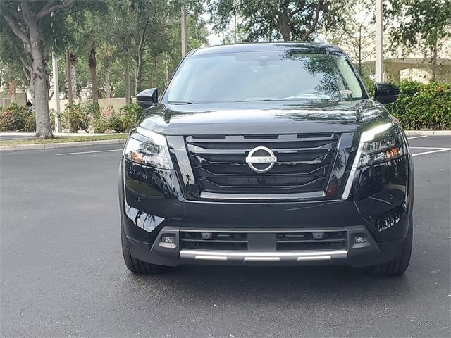 new 2025 Nissan Pathfinder car, priced at $44,628