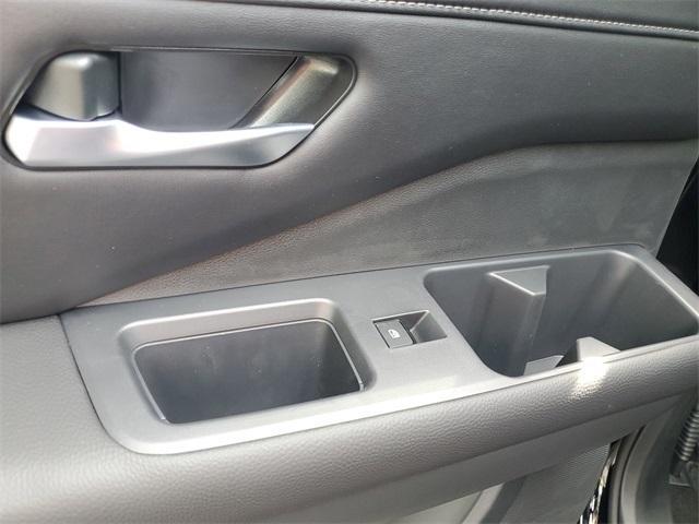 new 2025 Nissan Pathfinder car, priced at $44,628