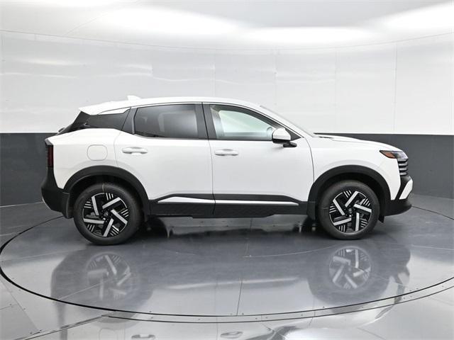 new 2025 Nissan Kicks car, priced at $26,045