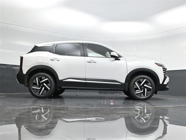 new 2025 Nissan Kicks car, priced at $26,045