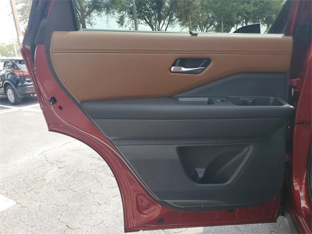 new 2025 Nissan Pathfinder car, priced at $48,622