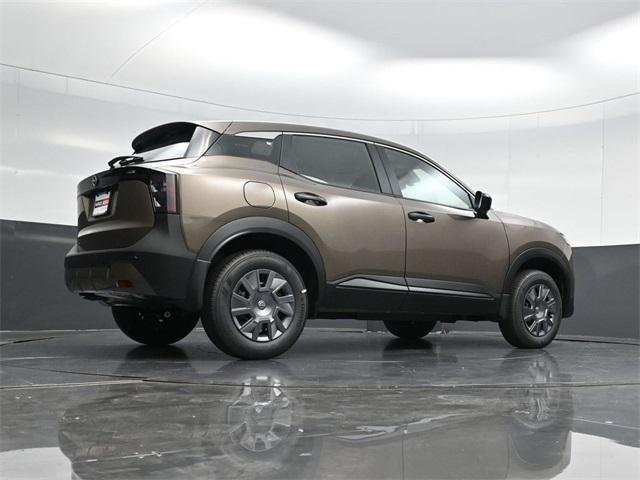 new 2025 Nissan Kicks car, priced at $23,442