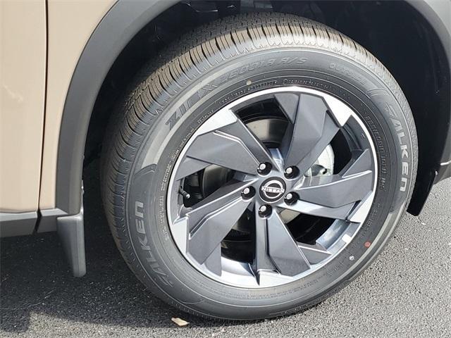 new 2025 Nissan Rogue car, priced at $31,062