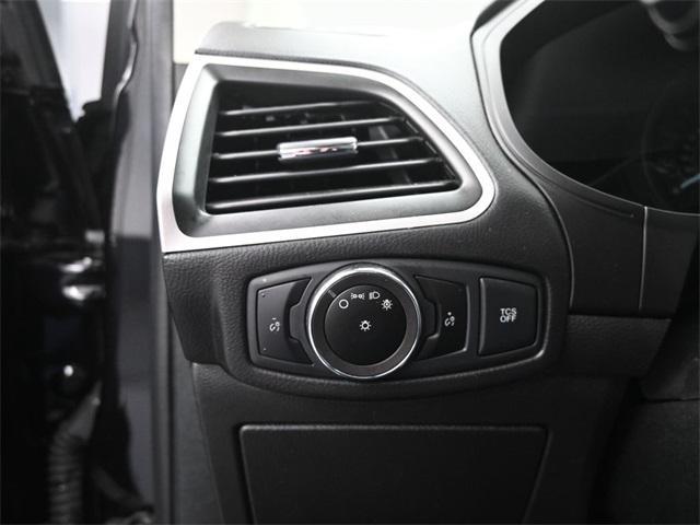 used 2023 Ford Edge car, priced at $24,000